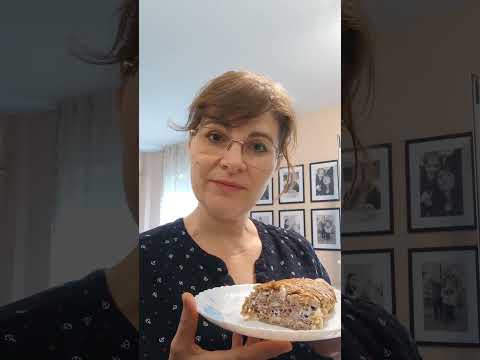 Видео: 🍎 Здравословен десерт по Зоната - руло с ябълки и боровинки 