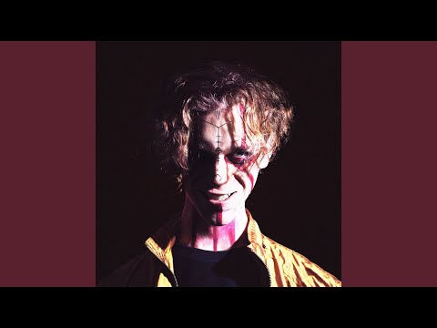 Видео: Неизвестный