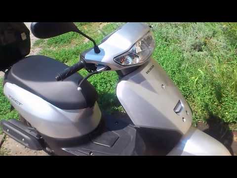 Видео: Honda Tact 75 vs 51 сравнение, в чём прогресс?