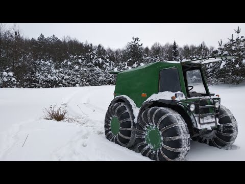 Видео: По снегу за водой , режим лунки  на водоеме.