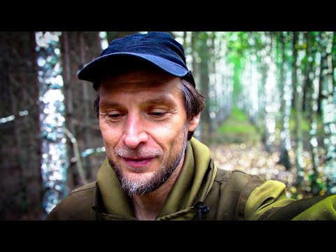 Видео: ТАКОГО в Лесу вы точно Не Видели - Художник в Деревне пошел в лес и...