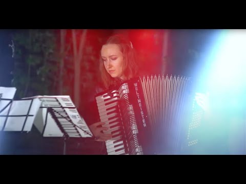 Видео: Сруб - Лесной акустический онлайн концерт с аккордеоном 2022 г.