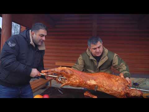 Видео: Готовим огромного барана 24 кг целиком на вертеле.