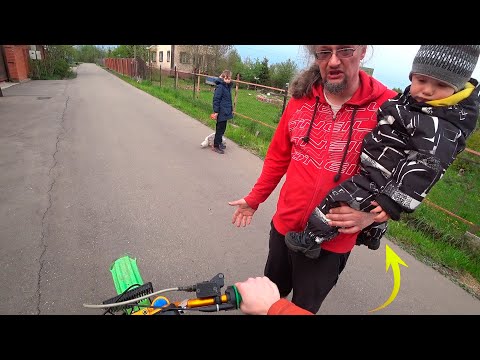 Видео: Злой МУЖИК против ПИТБАЙКЕРА !!  ПОКАТУШКА на ПИТБАЙКЕ по ГОРОДУ | Сломал СКУТЕР
