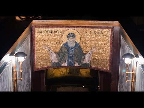 Видео: Мощи прп.Ионы обретали ночью. А на утро произошло первое чудо