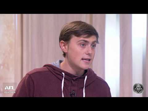 Видео: Зал суда. Битва за деньги с Дмитрием Агрисом. 20.02.2019