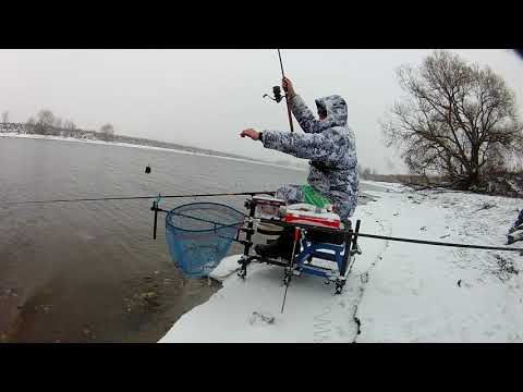 Видео: Фидерная рыбалка в Лыткарино  Зимний фидер на Москва реке