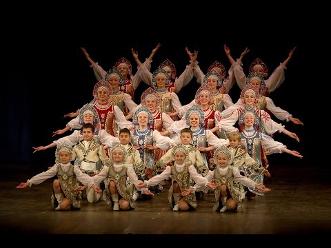 Видео: Самоцветы, Ансамбль "Школьные годы"