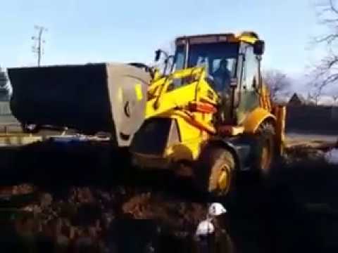 Видео: BC650 Бетоносмесительный ковш GF Gordini 650литров JCB 3CX