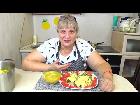 Видео: Как начать ЭКОНОМИТЬ? Готовим Завтрак, , ужин! СУП с галушками .РЫБА под ГРИБНОЙ шубой СОУС молочный