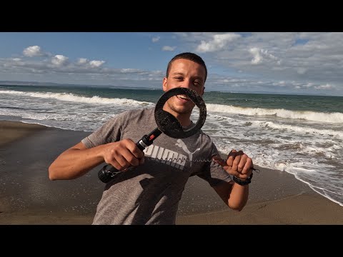 Видео: Търсим на Плажо кораба на Jack Sparrow
