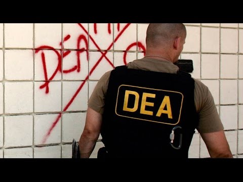 Видео: Русский Полицейский В Америке. Лас Вегас. Поднял 500$ в Покер. Как Живут Американские Пенсионеры.