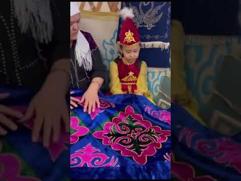 Видео: “Әжем, анам және мен” байқауы.                Қазихан Айлин