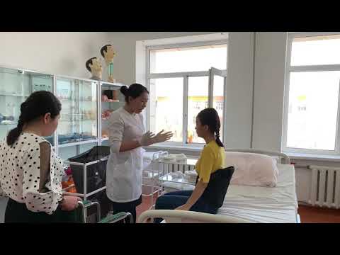 Видео: пациентті креслога отырғызу