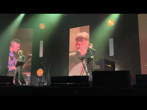 Видео: SHORTPARIS – Испуг (Москва, «VK Stadium», 10.12.2023)