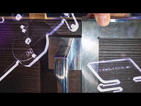 Видео: Фарид Камал | Приспособления для пил и установка ручек дверей