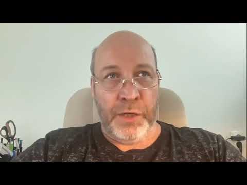 Видео: Рубрика "Вопрос - ответ". О школе и не только.