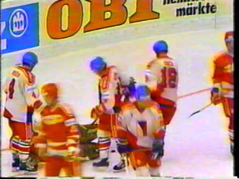 Видео: Хоккей. Чемпионат мира 1990. Игры за 1-4 место. СССР — Чехословакия 2_4