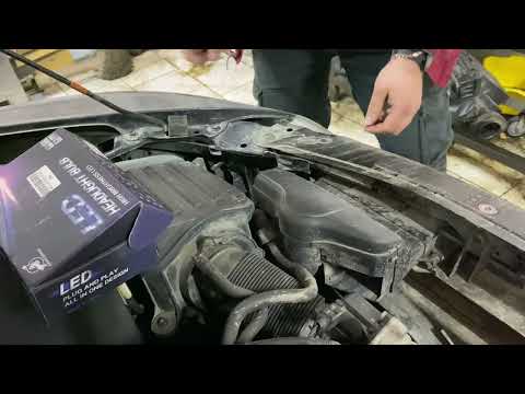 Видео: Свет на Skoda Octavia A5 / DAWNKNIGHT K5c +