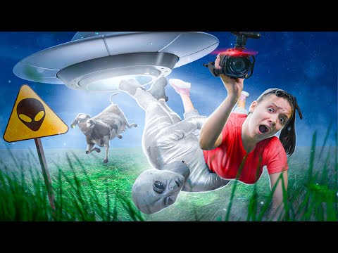 Видео: ХЕЙТЕРЫ ПОХИТИЛИ ПРИШЕЛЬЦА! Пришельцы в реальной жизни!