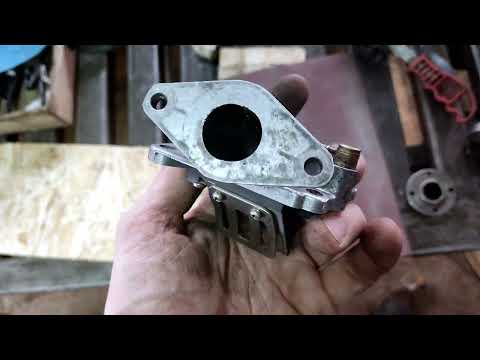 Видео: Ремонт сузуки сепия, после зимней спячки и вандалов... часть 1я.