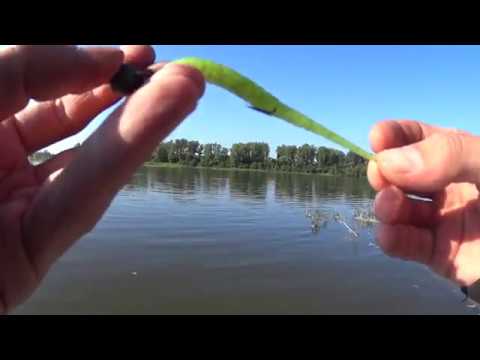 Видео: Рыбалка на р. Томь, по грязной воде + Крапивинская ГЭС.