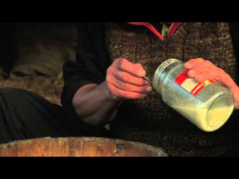 Видео: Як це робиться в Закарпатті. How this is made in Transcarpathia