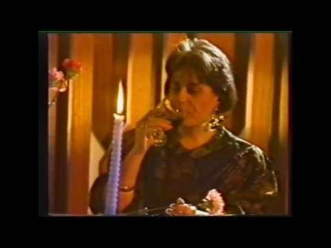 Видео: Таня Костова и Иван Гоцев - Карамфило моме