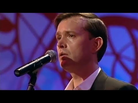 Видео: Гала-концерт Романтика романса 10 лет. Олег Погудин. 12.11.2009 г.