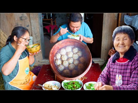 Видео: Зеленая фасоль вкуснее мяса | Традиционная сельская жизнь