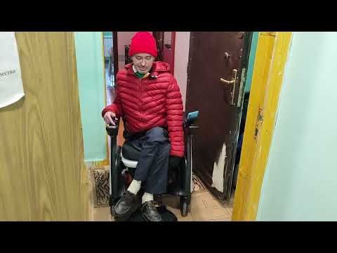 Видео: Видео-обзор на электрическую коляску Ortonica Pulse 780