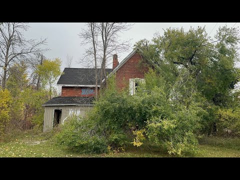 Видео: Заброшенный фермерский дом XIX века