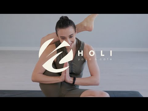 Видео: HOLI STUDIO - хатха йога с Лейлой Ахмедовой (40 мин.)
