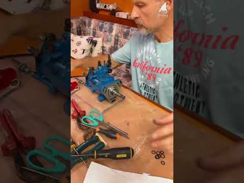 Видео: Ремонт ТНВД Perkins 4.108. Repair Fuel Injection