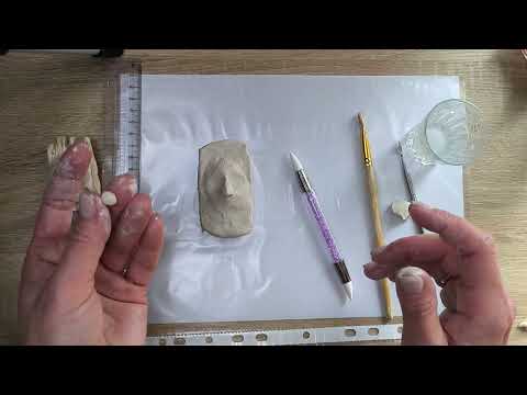 Видео: Ліплення брошки з LaDoll (1 частина)