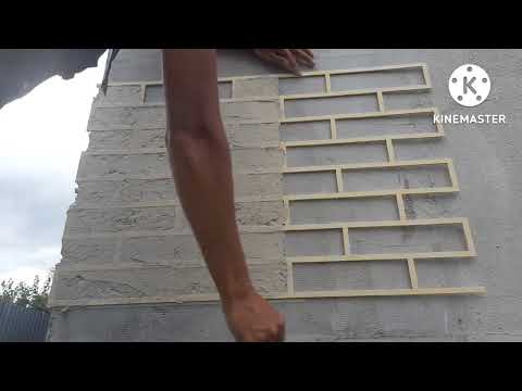 Видео: Декоративная штукатурка. Трафарет и кирпич.
