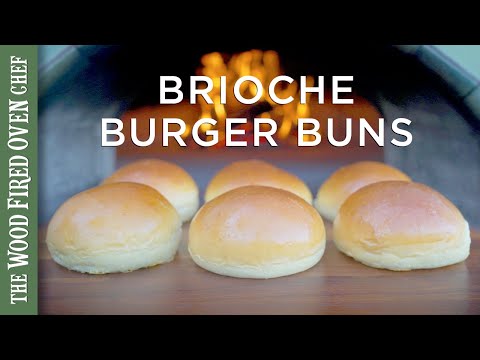 Видео: Бриошь для бургеров из дровяной печи