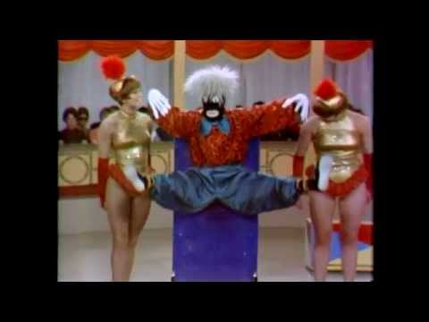 Видео: The Morlidor Trio, rag doll (golliwog) act / Mensch oder Puppe / эксцентрика с куклой, 1966