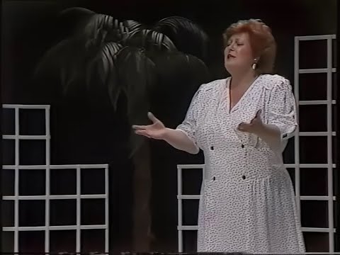 Видео: Петранка Костадинова - Земи си златни ѓердани | Petranka Kostadinova - Zemi si zlatni gerdani