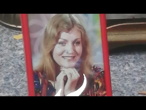 Видео: Могила Анны Герман в Варшаве