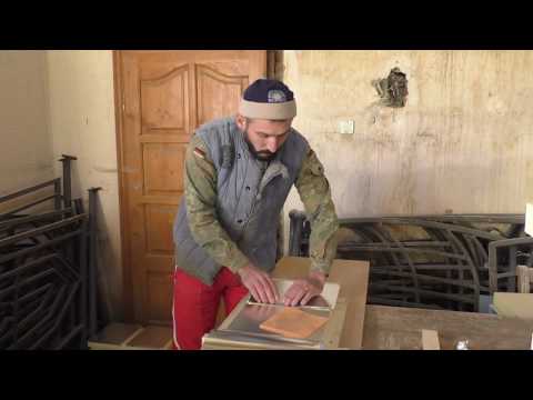 Видео: Улья из ЭППС . Лепим фольгу 14.12.2018