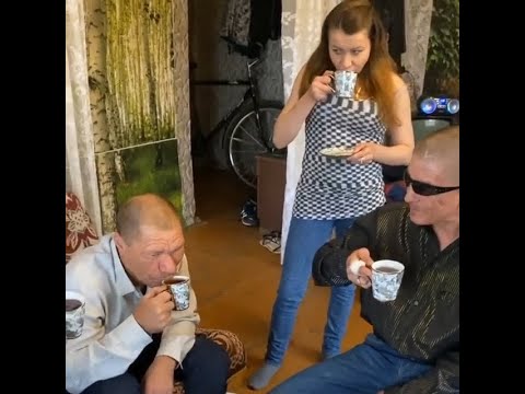 Видео: ЧАЕПИТИЕ У ИРИШКИ ДОМА