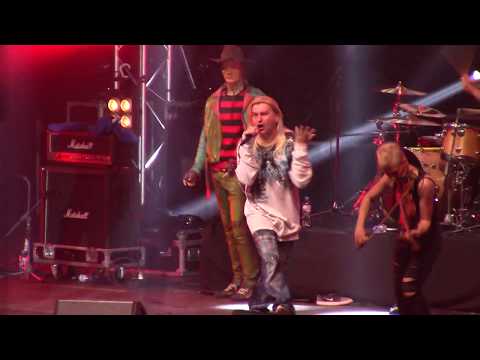 Видео: КняZz и Балу - Жаль нет ружья (Будь как дома, путник..., СК Юбилейный, 19.07.2017 г)