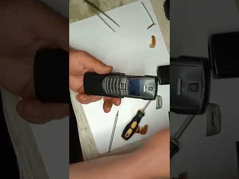 Видео: NOKIA 8910i заменяем пятку и пружину в стакане