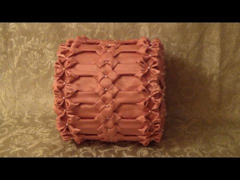 Видео: Круглая #подушка #буфы схема Квадрат урок2.#canadian #smocking