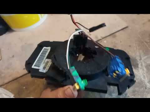 Видео: Ремонт подрулевого шлейфа рено Меган 2