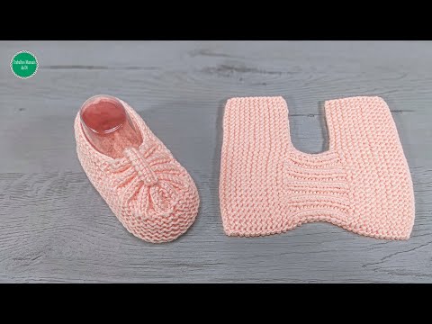Видео: Детские пинетки в легком вязании