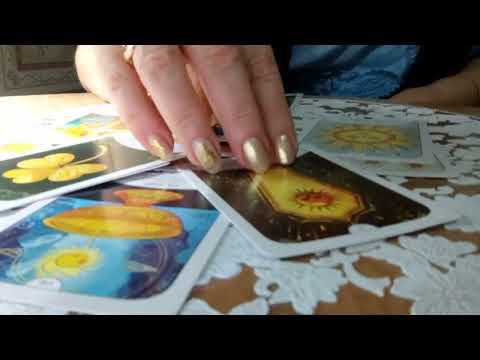 Видео: Гадаем на Червовую Даму.