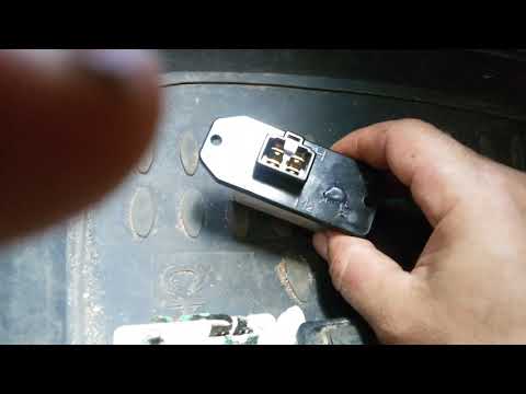 Видео: Не работает вентилятор отопителя гранд чероки wj