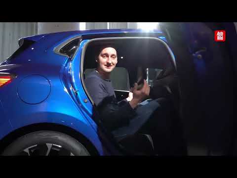 Видео: Автомобильные новости. Обзор. Рестайлинг Рено Клио. Апрель 2023. Renault Clio 2023 new modell